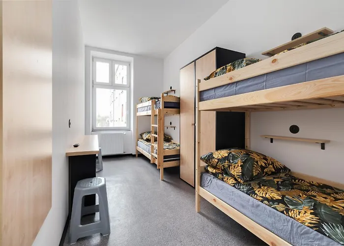 Najtańsze noclegi Piłsudskiego 93 Łódź